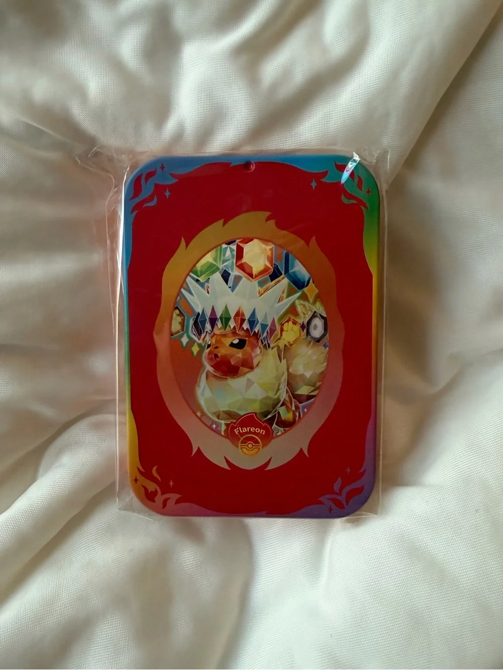 Pokemon Chinese Exclusive Flareon Tin